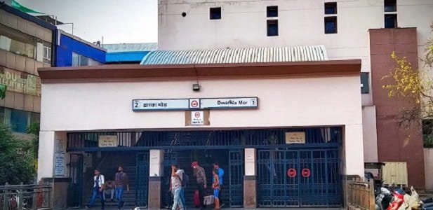 Dwarka Mor Metro Station